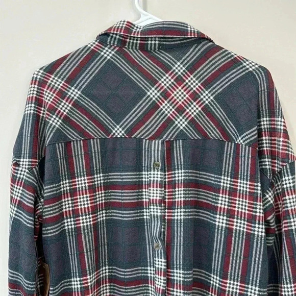 Eden & Olivia Women's Plaid Button-Down Crop Shirt - Size M - Picture 9 of 12